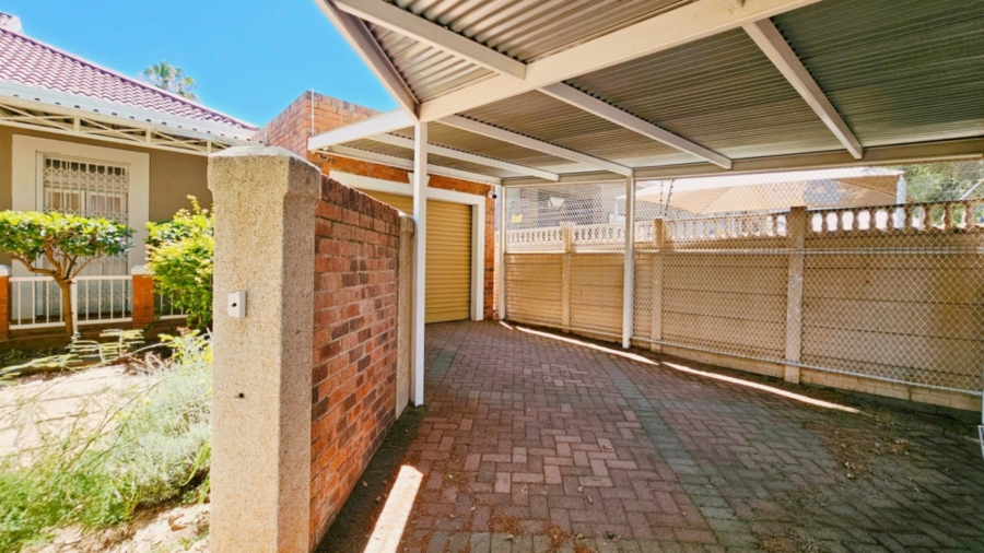 2 Bedroom Property for Sale in Westdene Free State